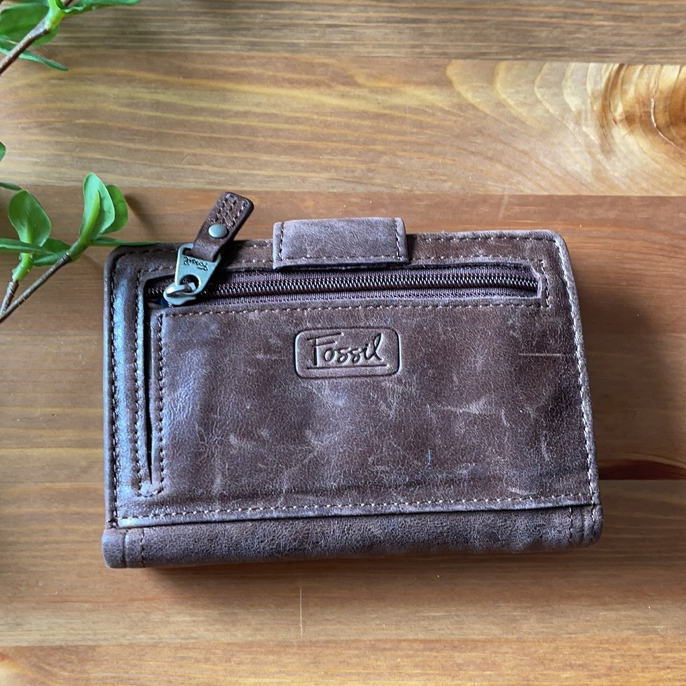 Fossil Wallet - Picture 2 of 6